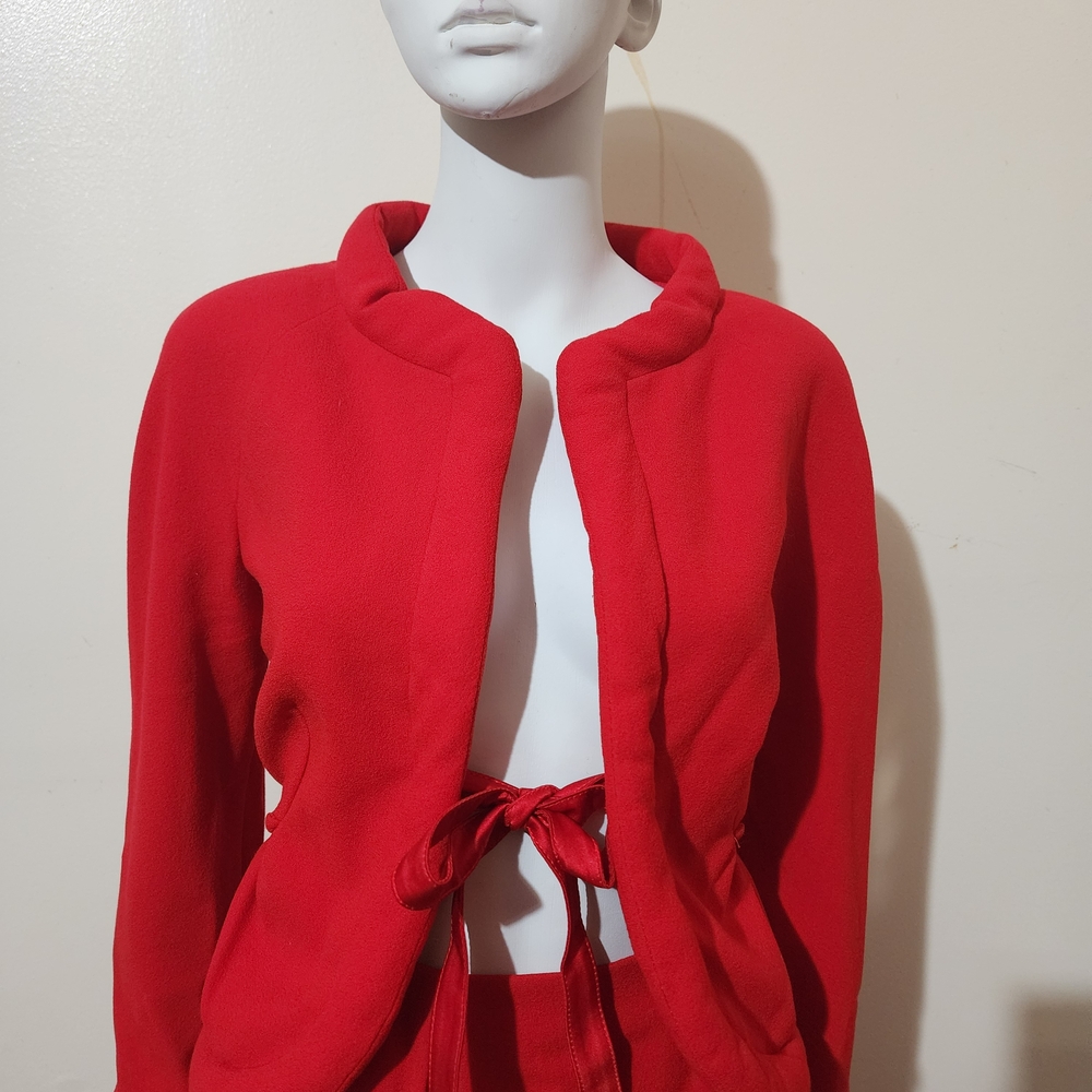 Red Two-Piece Skirt Set - Picture 4 of 12